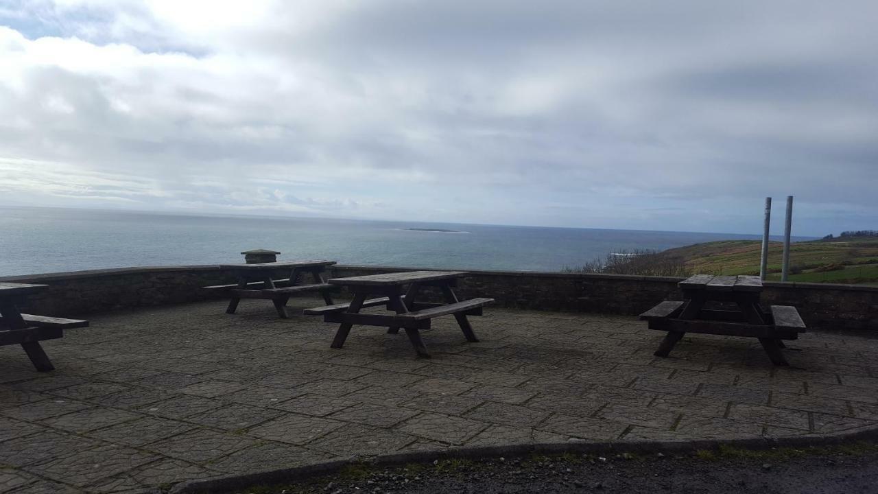 Sliabh Liag Inn Carrick  Dış mekan fotoğraf
